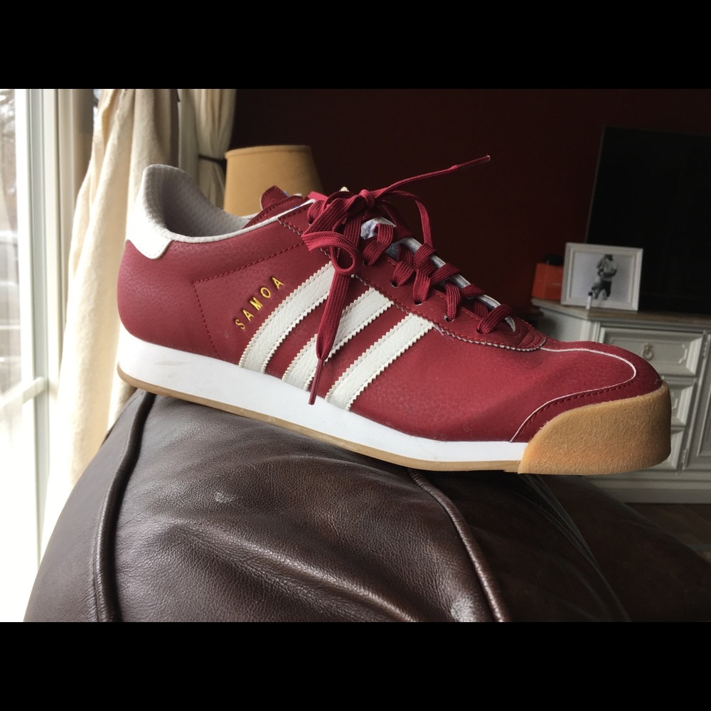 Adidas SAMOA mens sz 11 worn one time